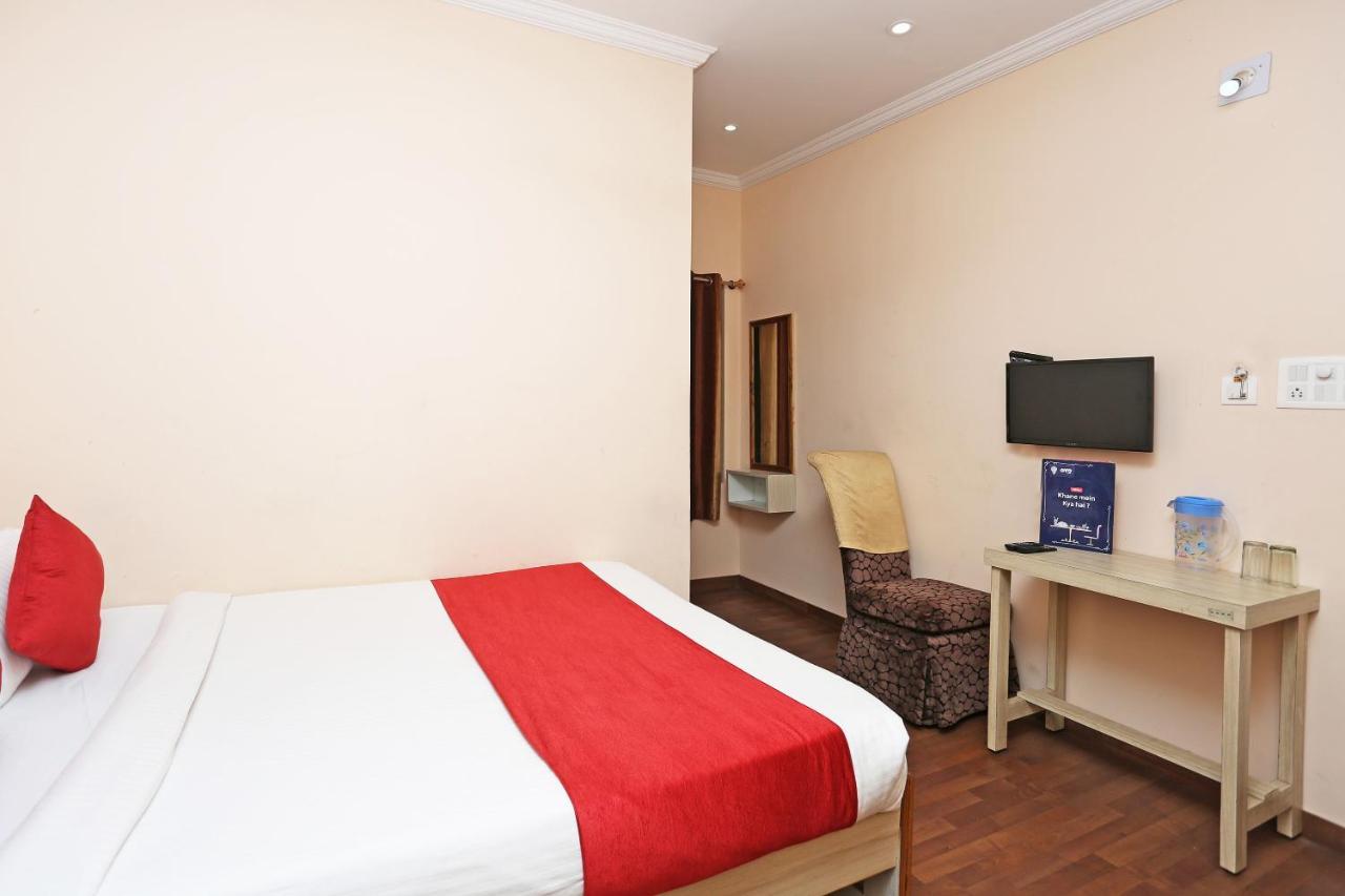 Flagship Lazystays Bhubaneswar Exterior photo