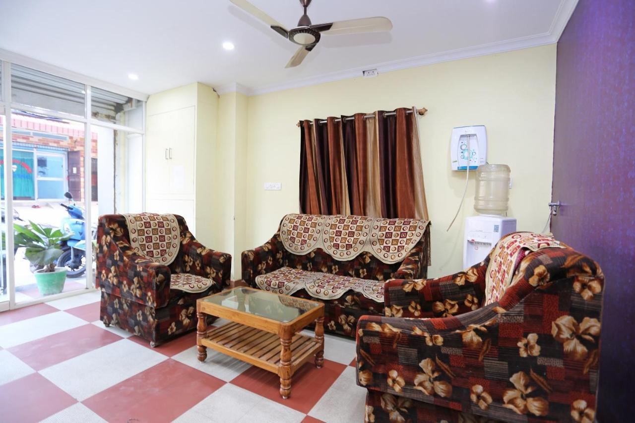 Flagship Lazystays Bhubaneswar Exterior photo